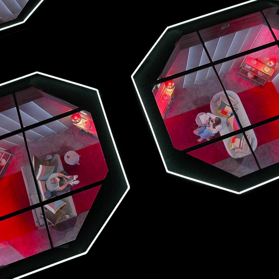 Why This  Love Is Blind  Season 6 Contestant Walked Off the Show Over Shocking Comments