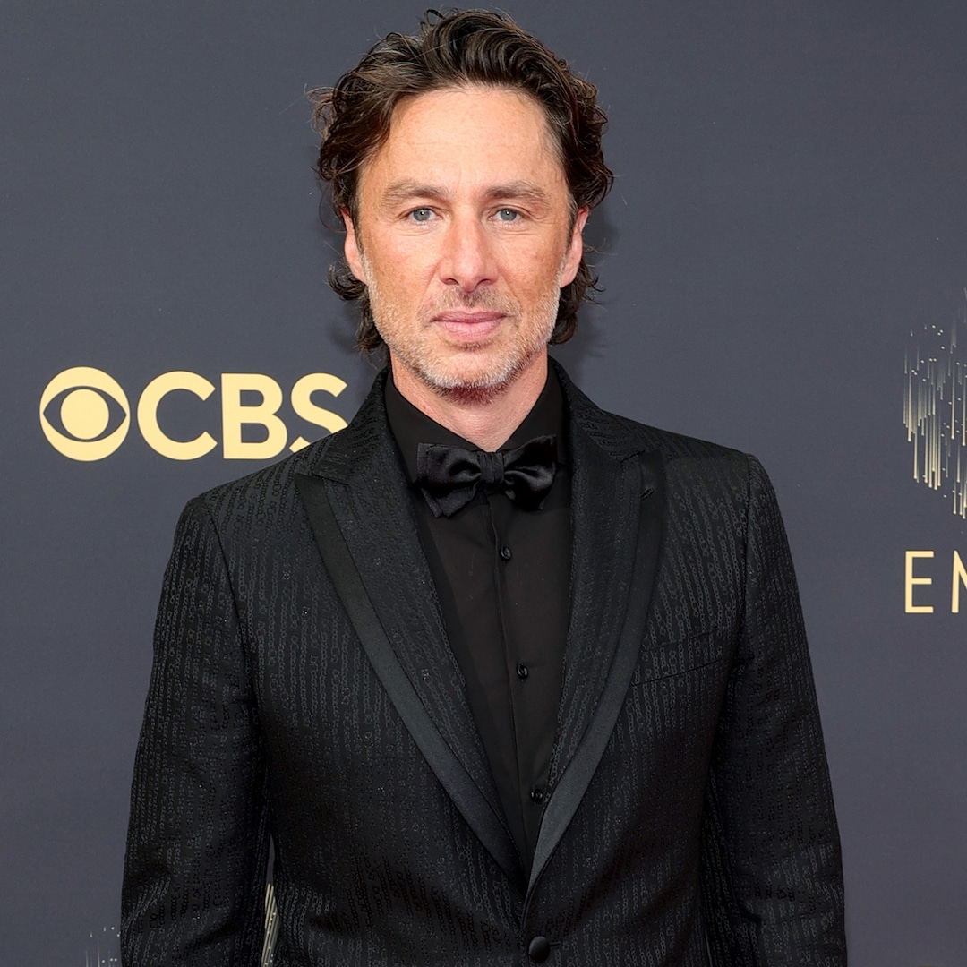 rs_1200x1200-210919170724-1200-zach-braff-2021-emmy-awards-red-carpet.ct_.jpg Scrubs Revival Casts Zach Braff and These 2 O.G. Costars