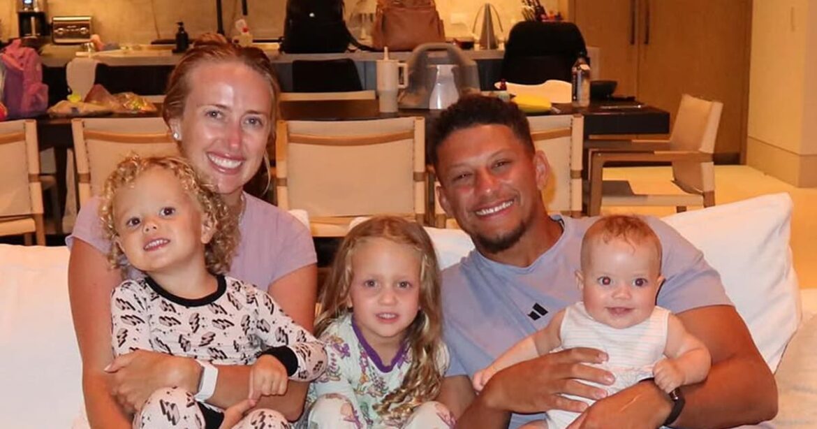 How Brittany & Patrick Mahomes, Gigi Hadid and More Stars Are Celebrating Thanksgiving 2025