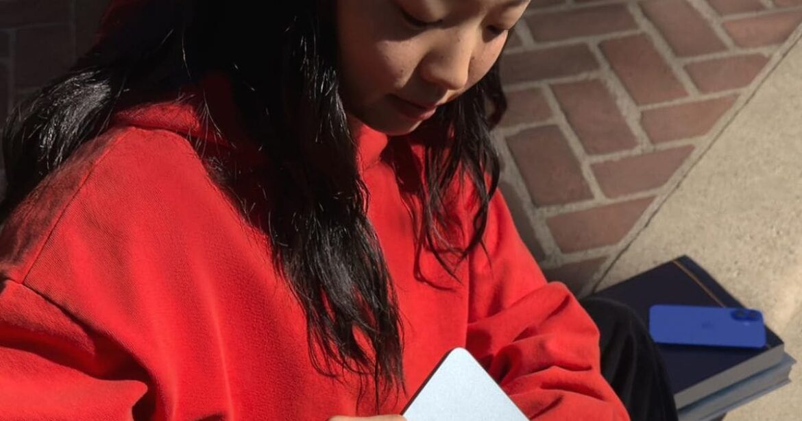 Apple 2025 MacBooks Are on Sale for Cyber Monday, Plus Tech Deals on AirPods, TVs, Phone Chargers & More