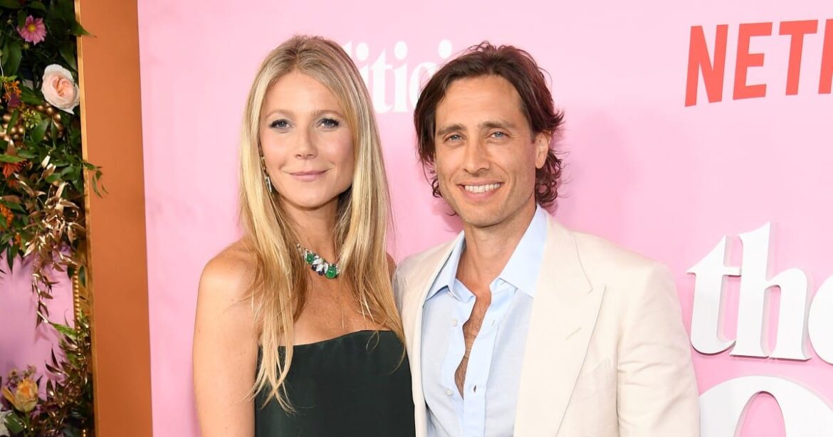 Gwyneth Paltrow Details “Grinch” Husband Brad Falchuk’s Feelings on Christmas in Rare Comment