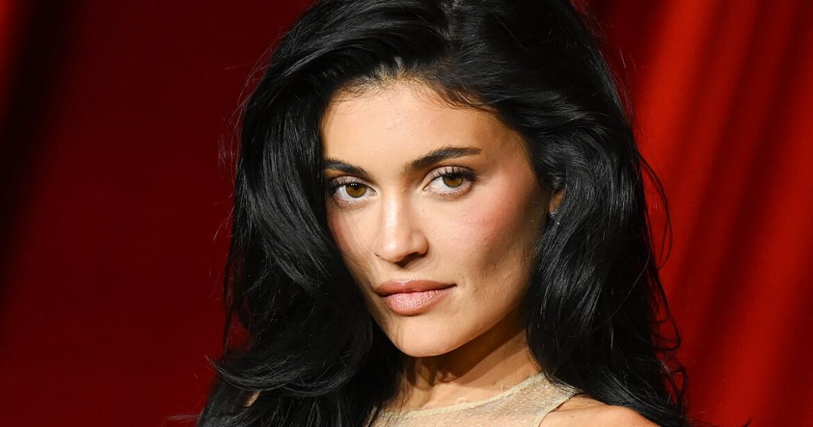 Kylie Jenner Details Undergoing Stem Cell Therapy for Chronic Back Pain After Pregnancy