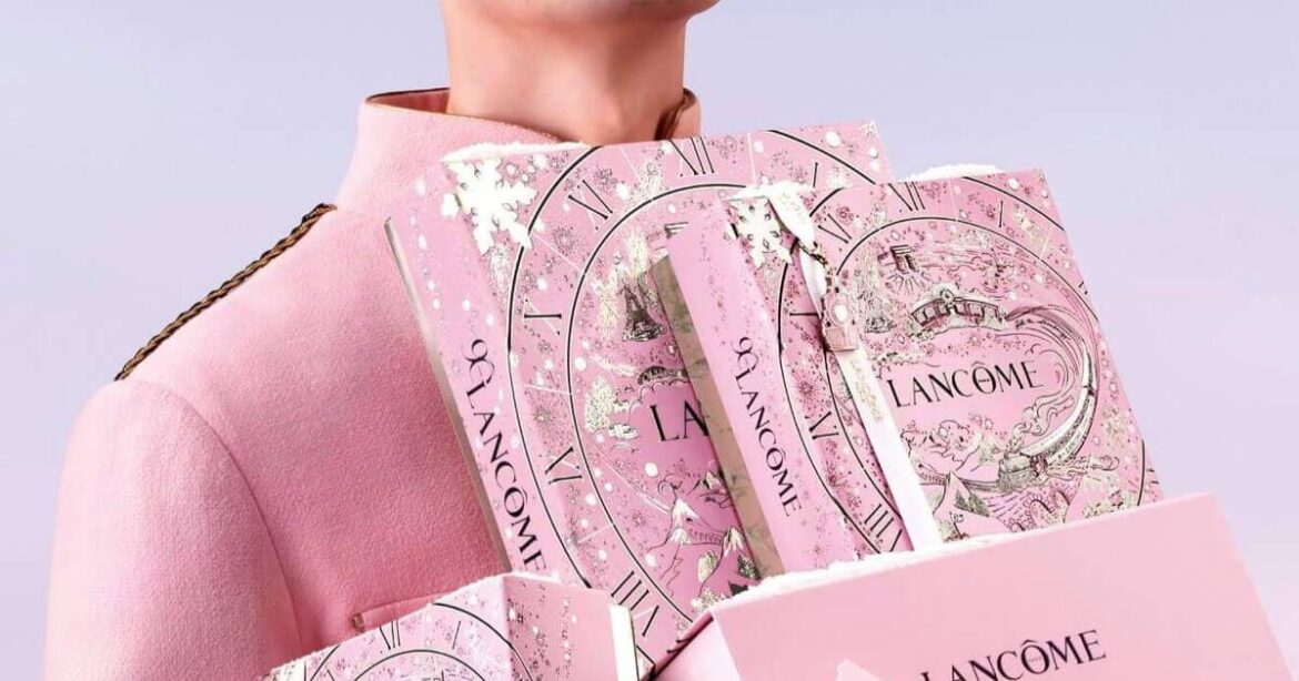 OMG! Lancóme’s 12-Piece 2025 Holiday Beauty Vault Is 75% Off (You Save $322)