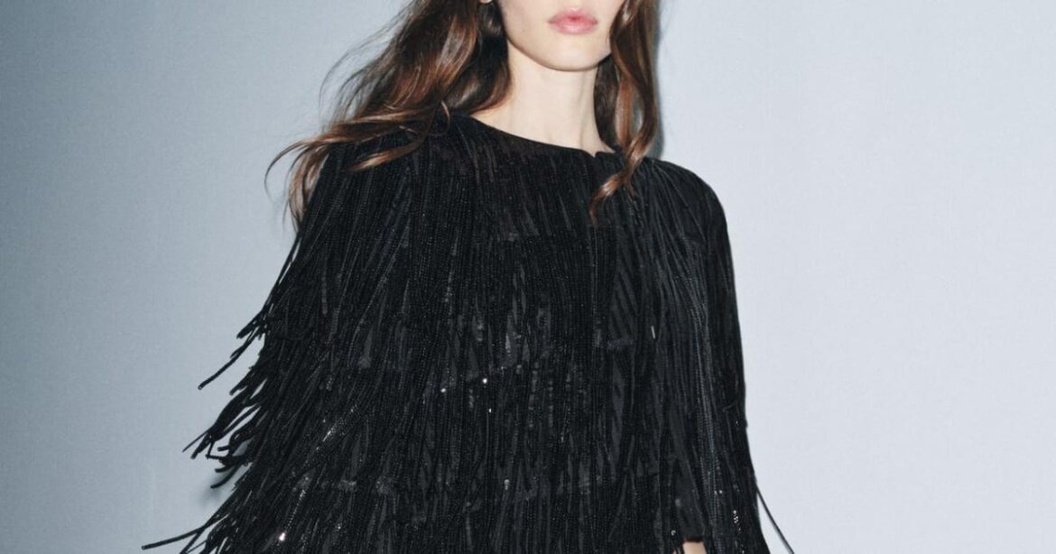 How To Recreate the Quiet Luxury Holiday Look of Your Dreams (While Keeping It Festive)