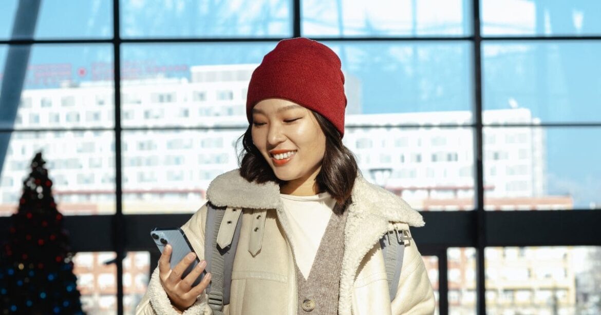 Stress, Who? These Must-Have Essentials Are the Secret To Easing Holiday Travel Anxiety